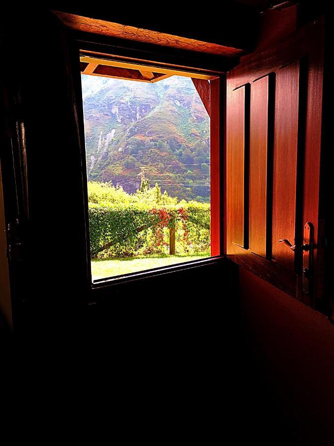 Casa Rural La Riba Sames エクステリア 写真
