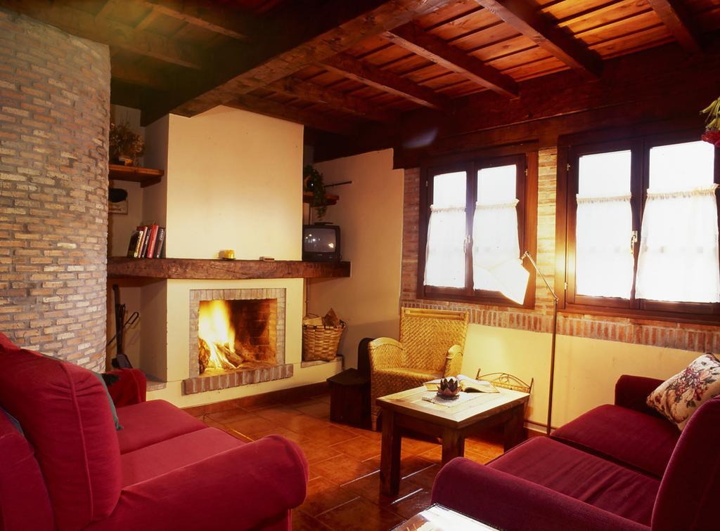 Casa Rural La Riba Sames エクステリア 写真