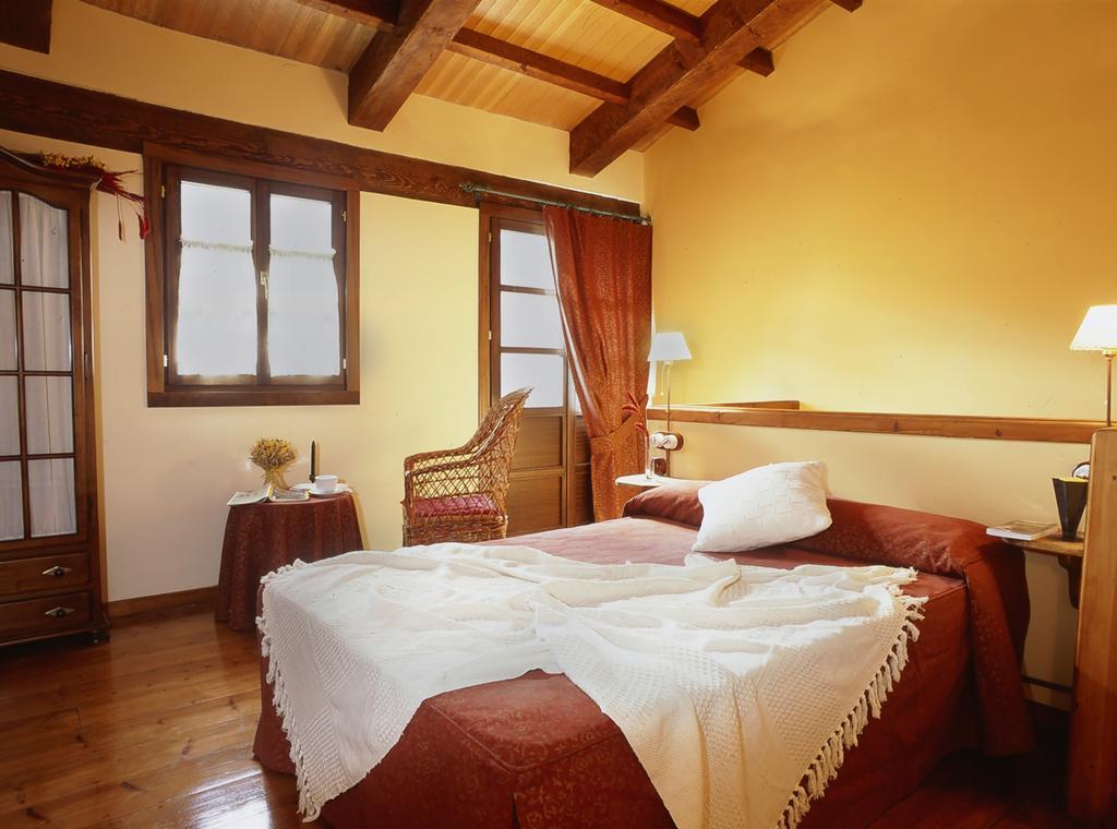 Casa Rural La Riba Sames エクステリア 写真